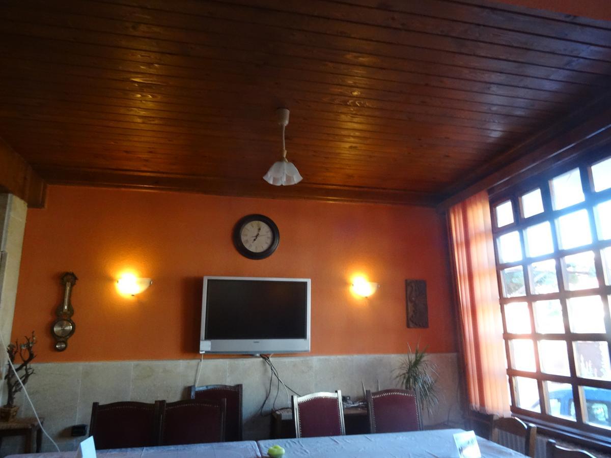 פאבל באניה Family Hotel Rose מראה חיצוני תמונה